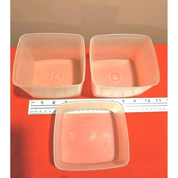 Vtg Set of 3 Tupperware Freezer Mates Container Sheer Almond Lid 80s 90s y2k - Picture 5 of 5